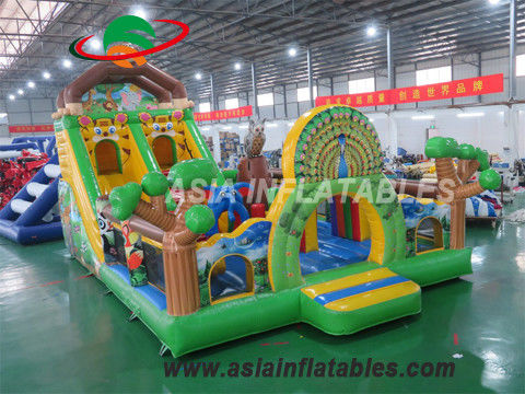 8 los x 6M ignífugos Inflatable Zoo Playground para el adolescente